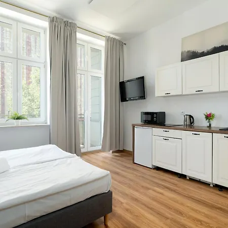 Cosy Studios Very Berry In Poznan Close To The Park By Noclegi Renters Apartment