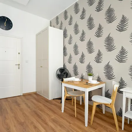 Apartment Cosy Studios Very Berry In Poznan Close To The Park By Noclegi Renters Poznan