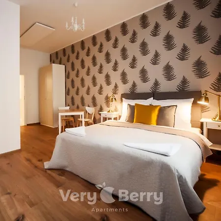 Apartment Cosy Studios Very Berry In Poznan Close To The Park By Noclegi Renters Poznan