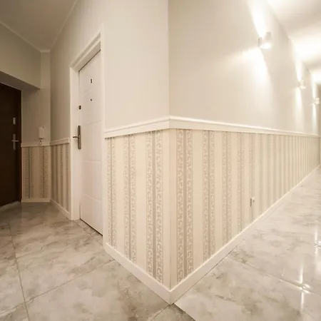 Apartment Cosy Studios Very Berry In Poznan Close To The Park By Noclegi Renters