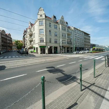Cosy Studios Very Berry In Poznan Close To The Park By Noclegi Renters Apartment