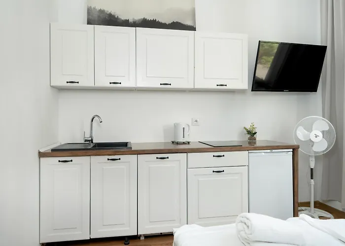 דירה Cosy Very Berry In Close To The Park By Renters פוזנן