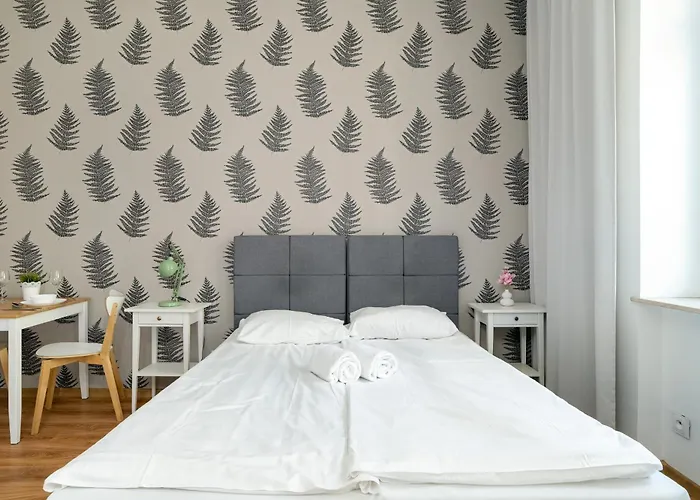 Cosy Very Berry In Close To The Park By Renters * פוזנן