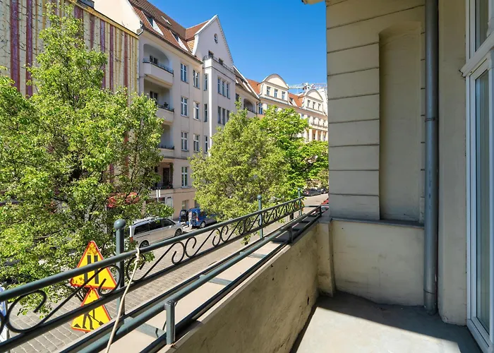 Cosy Very Berry In Close To The Park By Renters דירה *