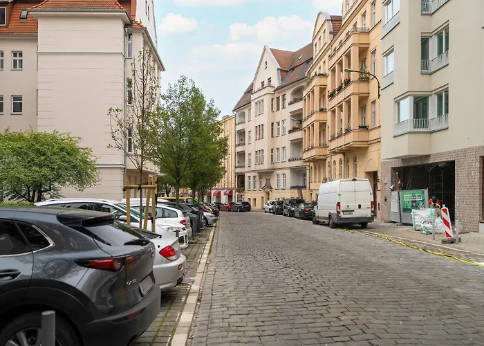 Cosy Very Berry In Close To The Park By Renters פוזנן